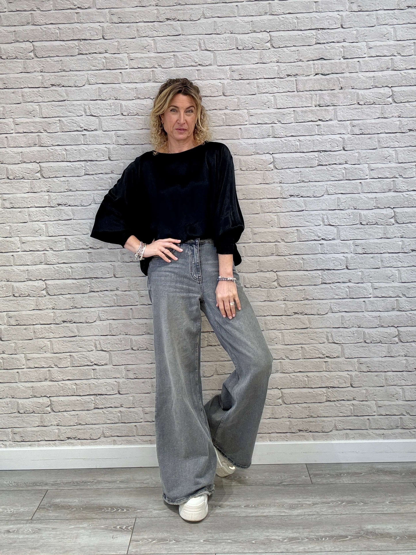 Sophia Satin Top | Black