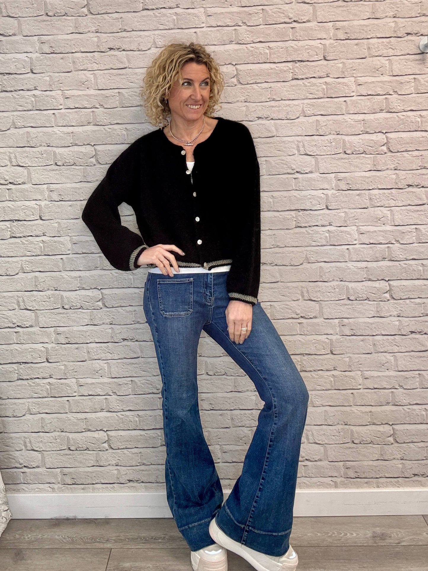 Long Sleeve Hamptons Cardigan | Black & Gold (NEW)