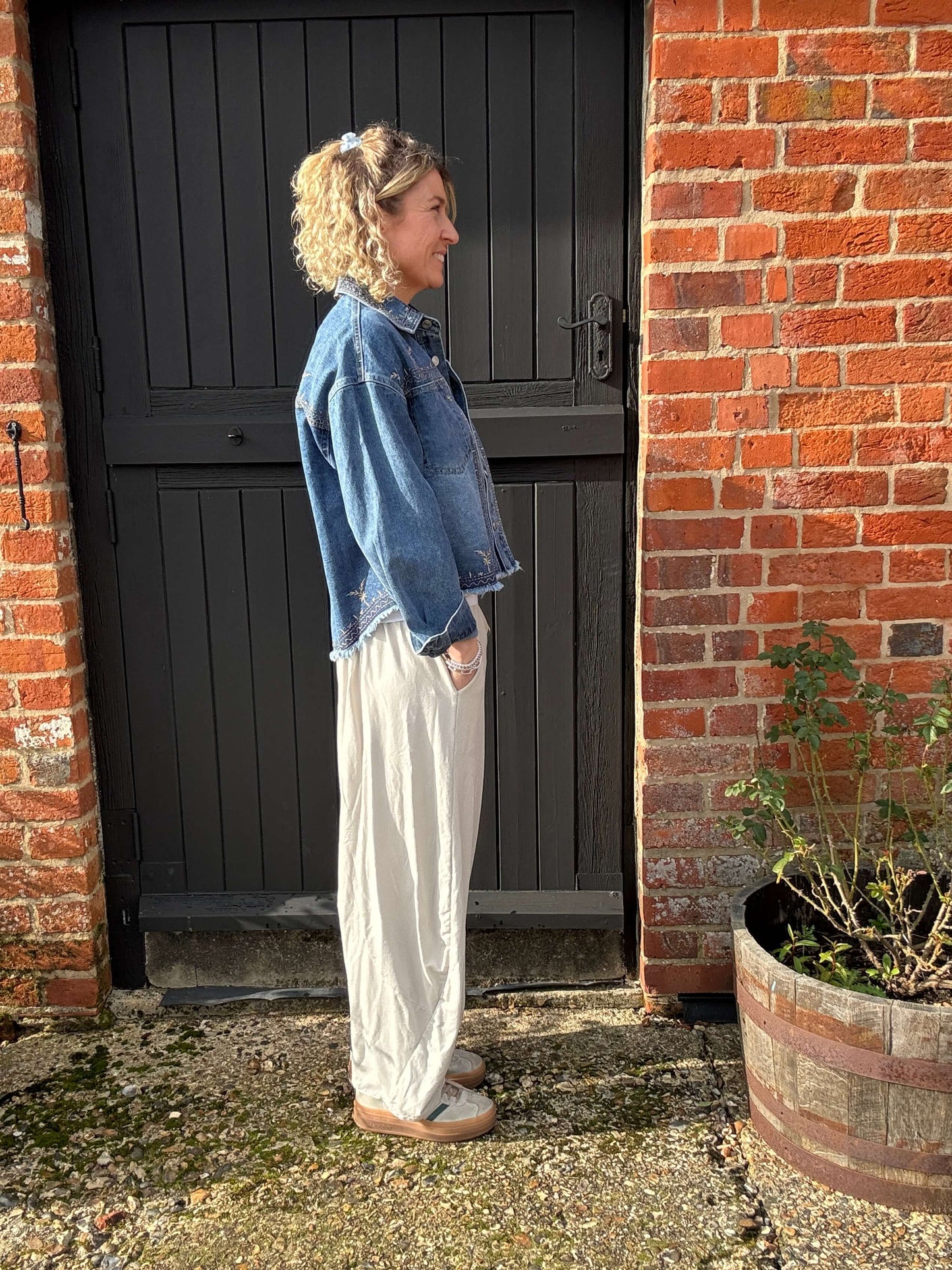 Camden Barrel Joggers | Beige (longer length)