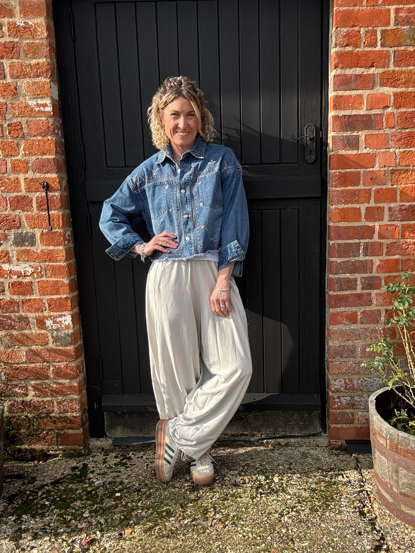 Camden Barrel Joggers | Beige (longer length)