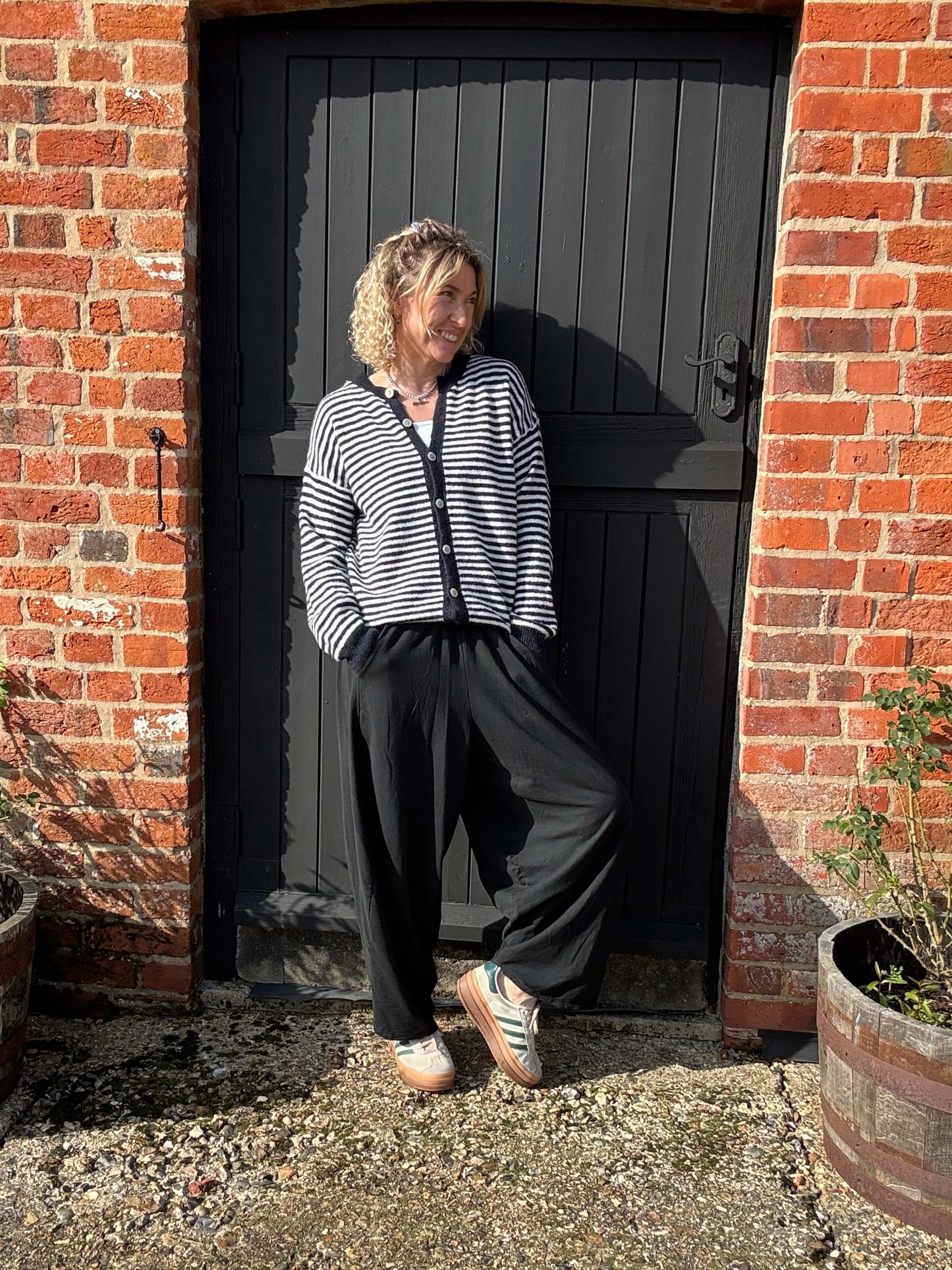 Camden Barrel Joggers | Black (longer length)
