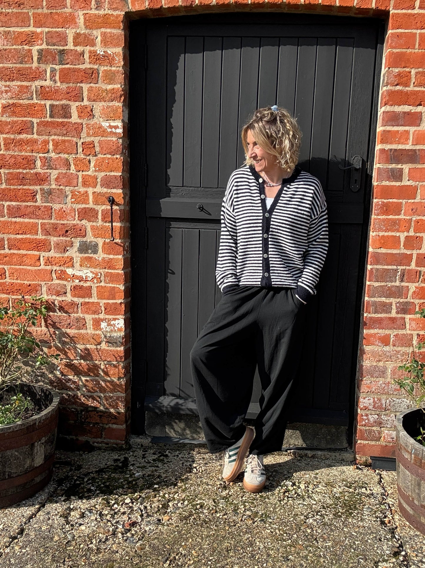 Camden Barrel Joggers | Black (longer length)