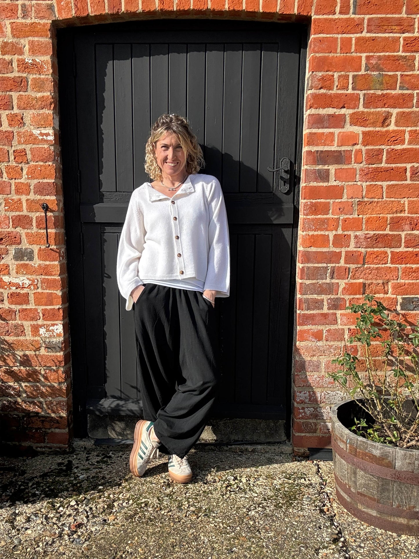 Camden Barrel Joggers | Black (longer length)