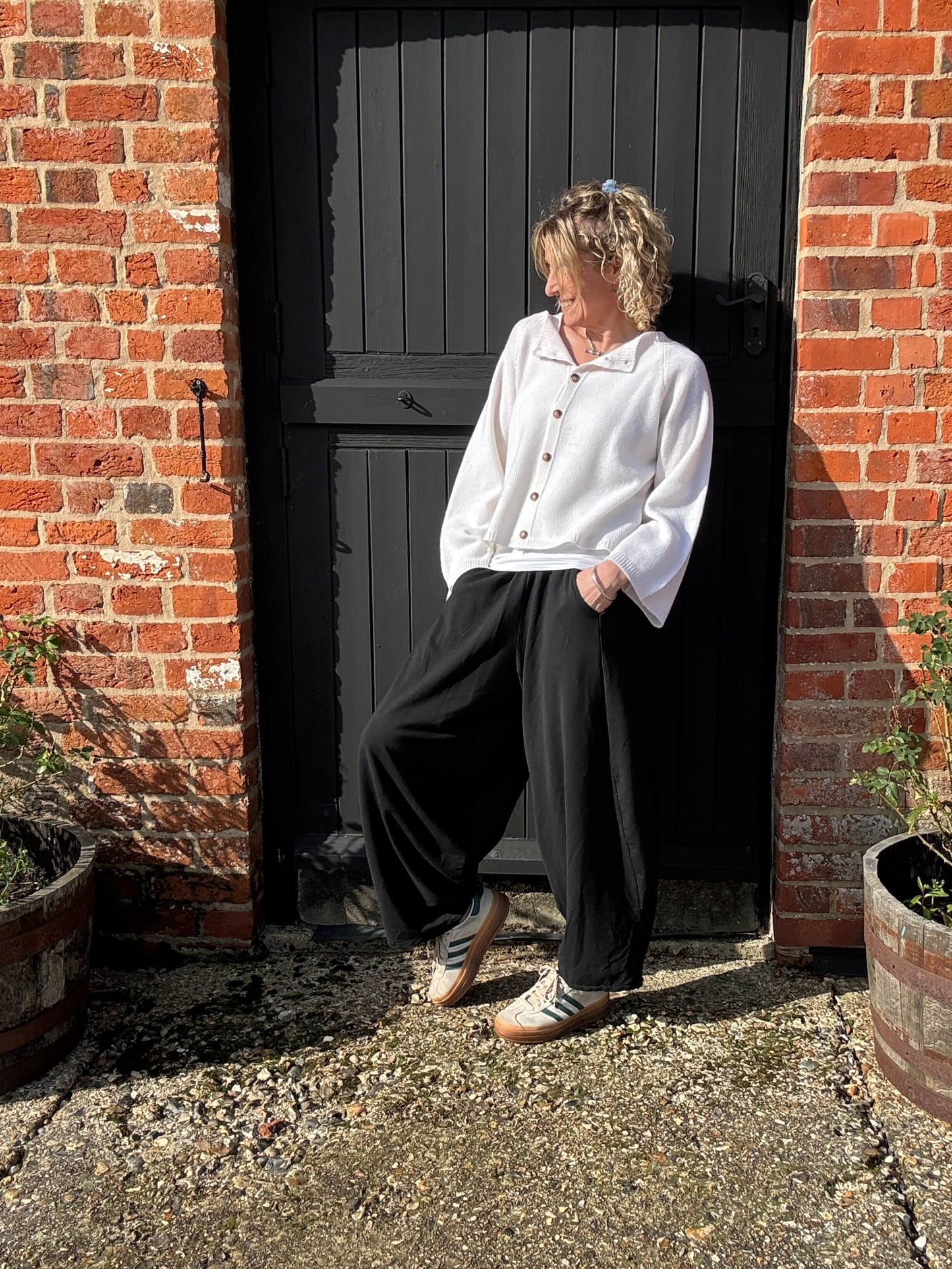 Camden Barrel Joggers | Black (longer length)
