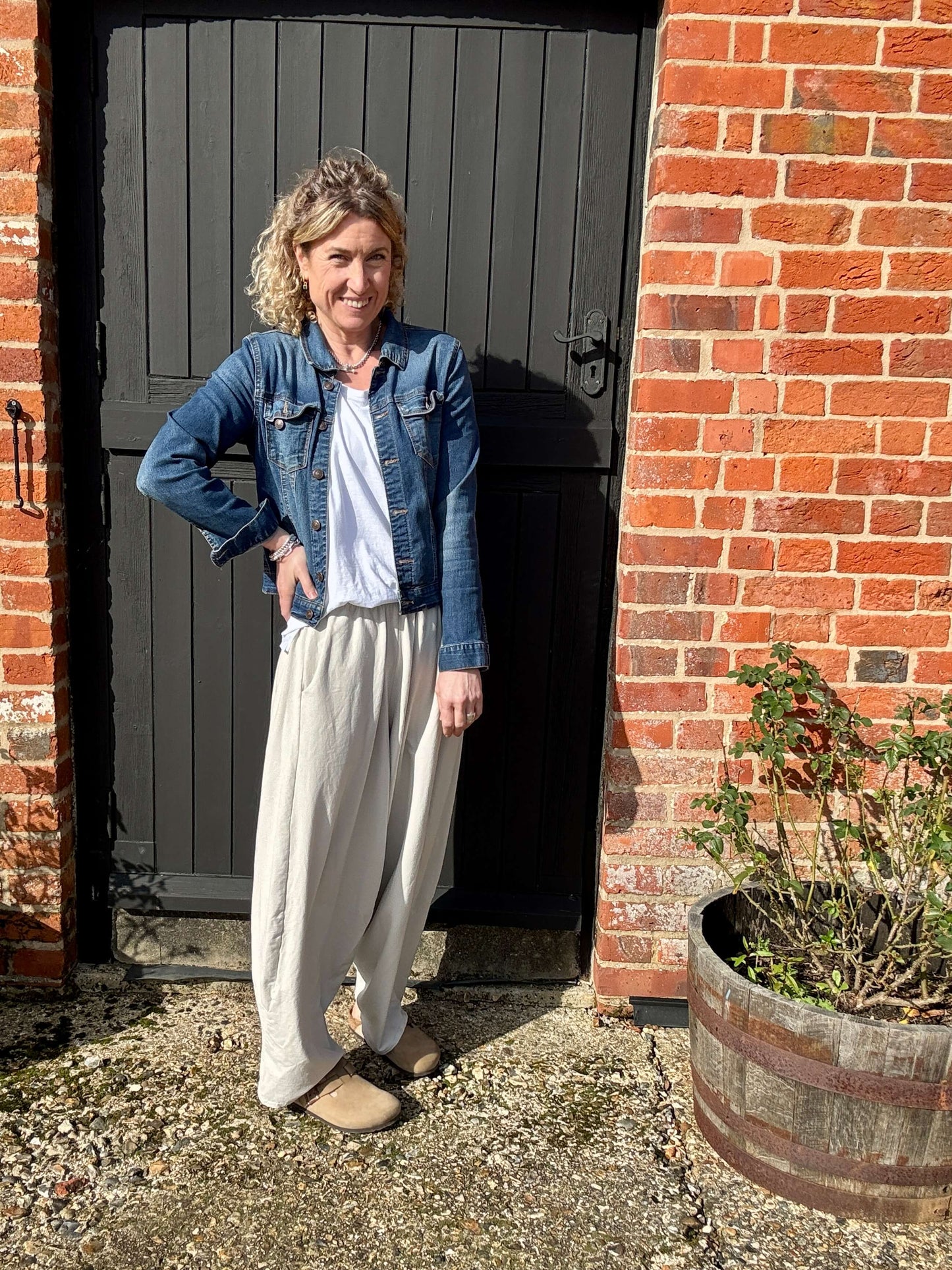 Camden Barrel Joggers | Beige (longer length)