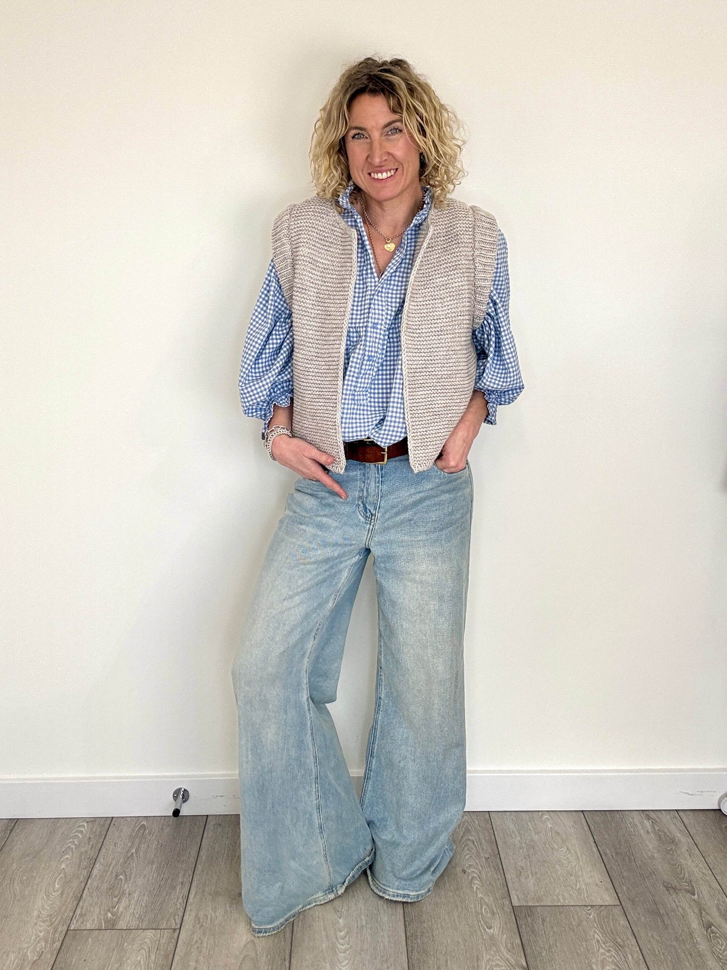 Mia Knitted Gilet | Putty