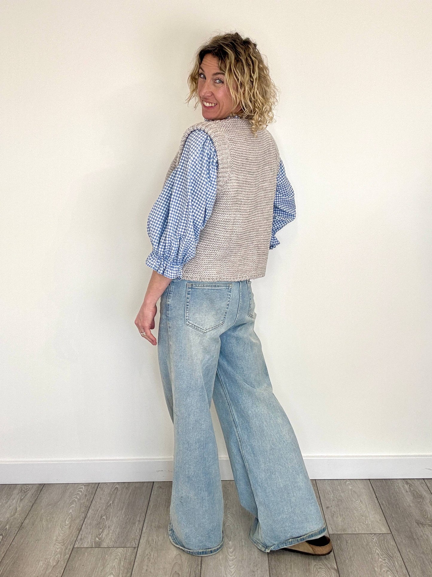 Mia Knitted Gilet | Putty