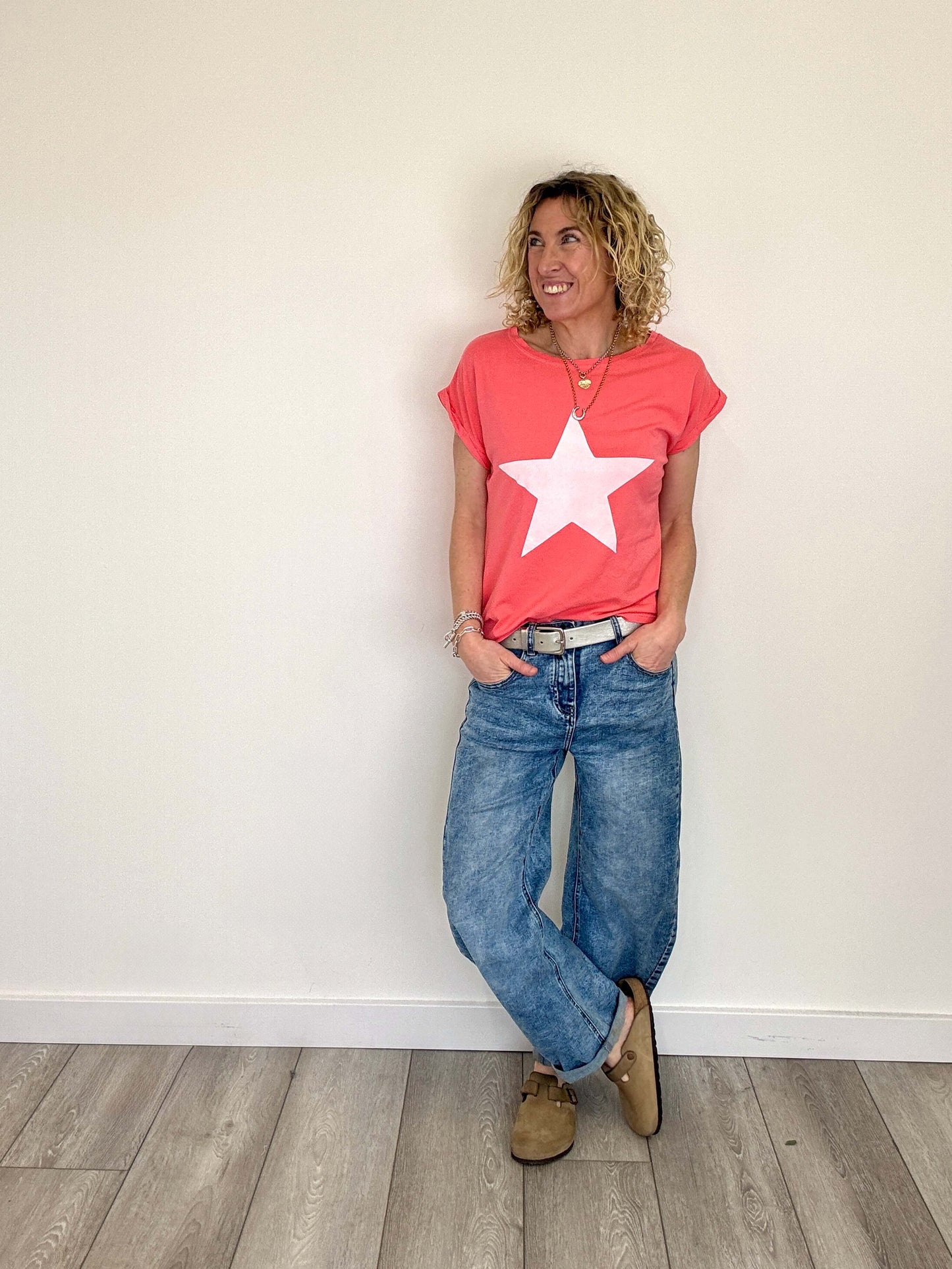 Hoxton Tee | Coral