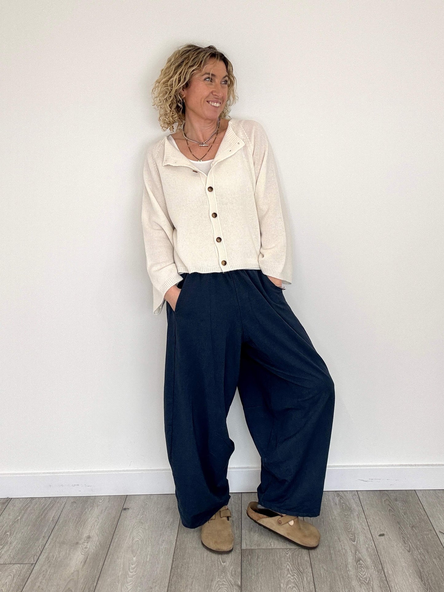 Camden Barrel Joggers | Navy (longer length)
