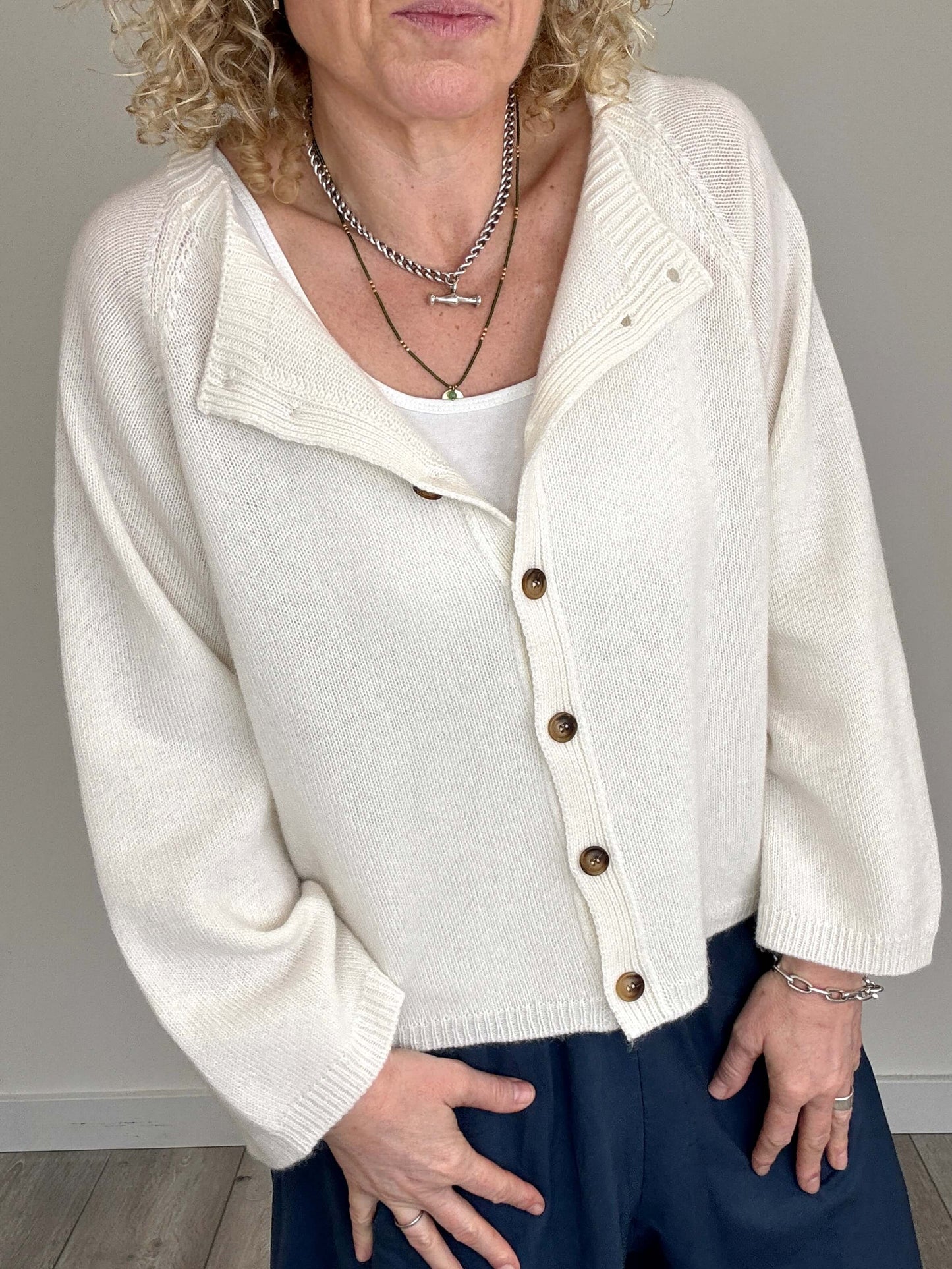 Salcombe Merino Wool Cardigan | Cream