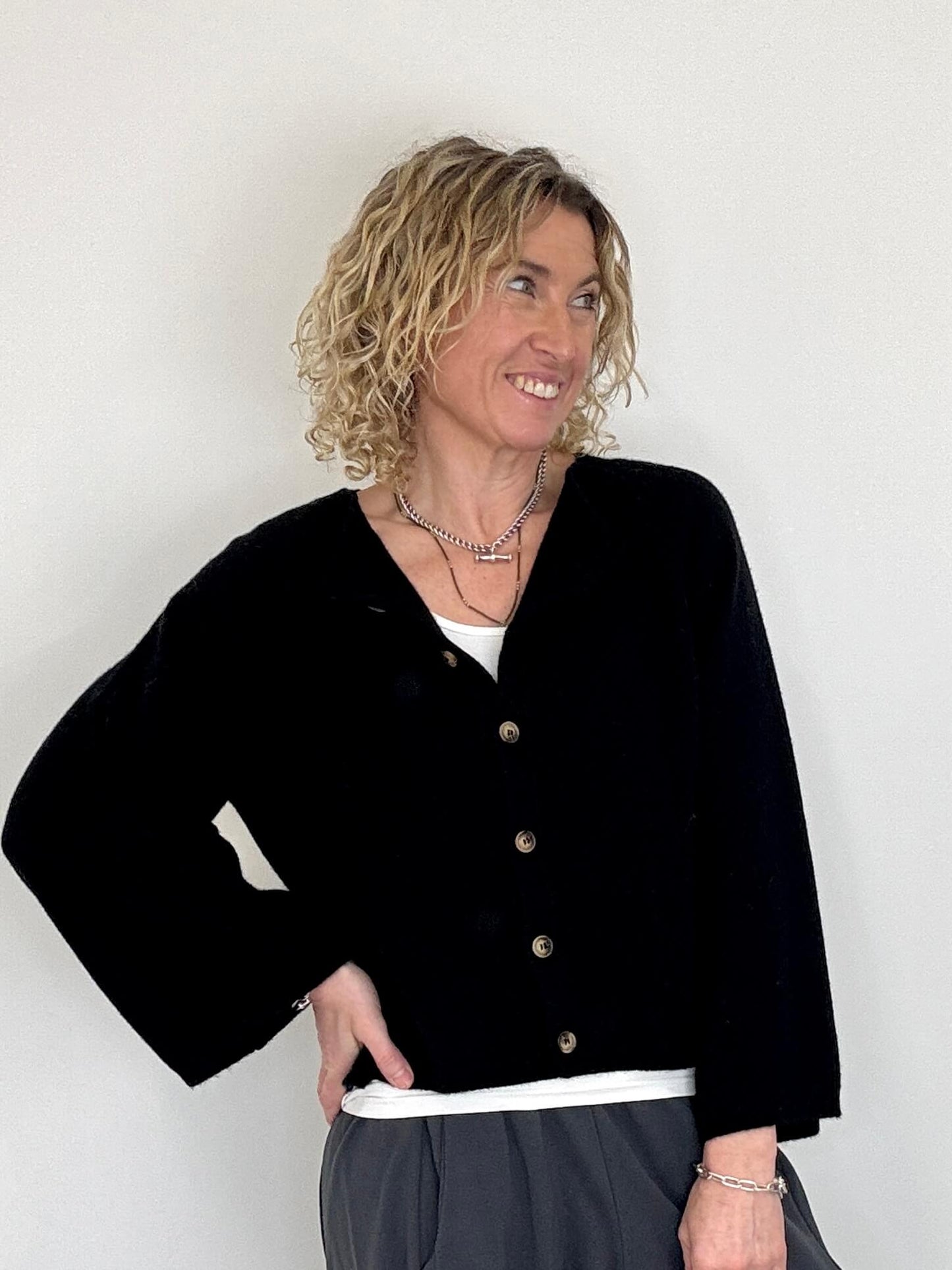 Salcombe Merino Wool Cardigan | Black