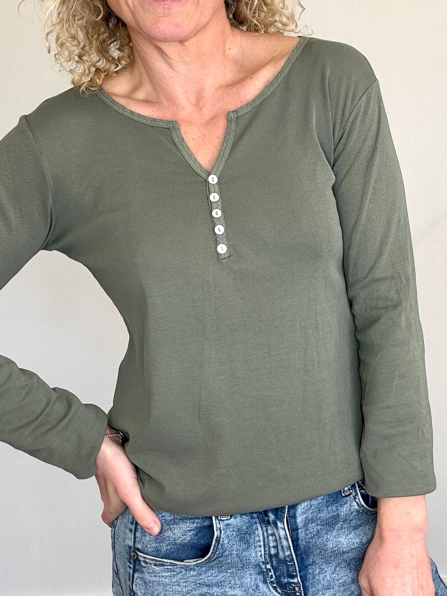 Henley Long Sleeve Tee | Khaki