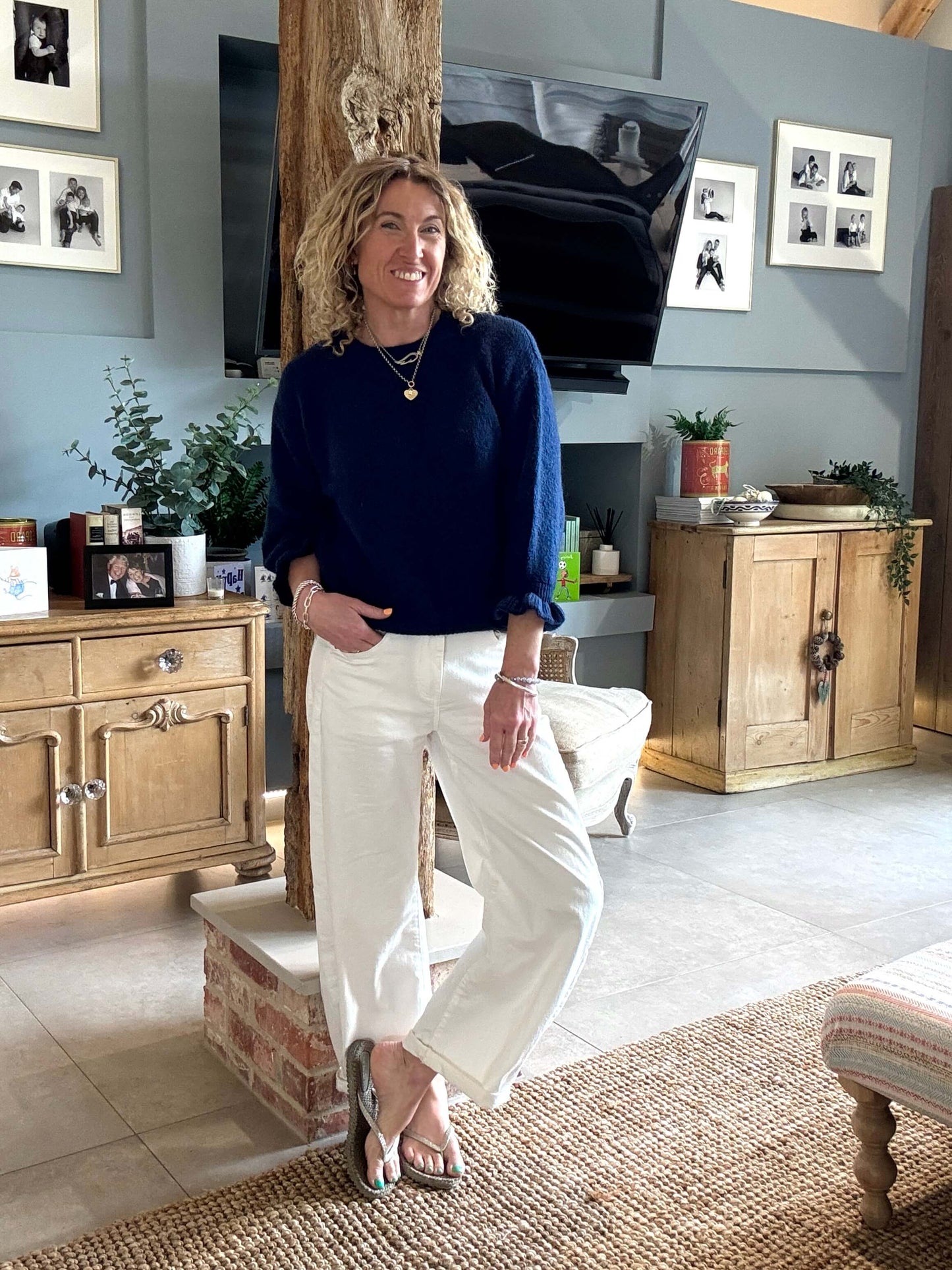 Evie Frill Sleeve Jumper | Navy
