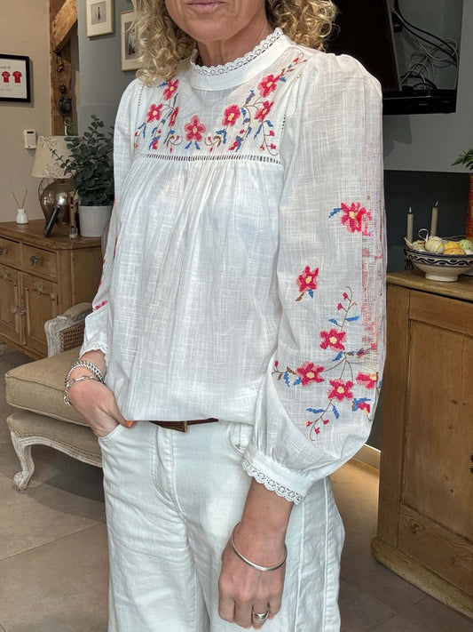 Torva Blouse