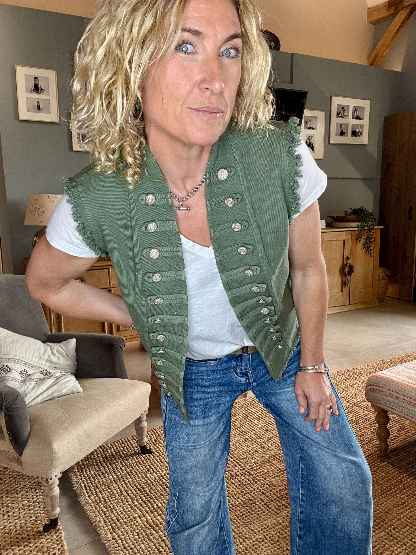 The Hendrix Military Gilet | Khaki