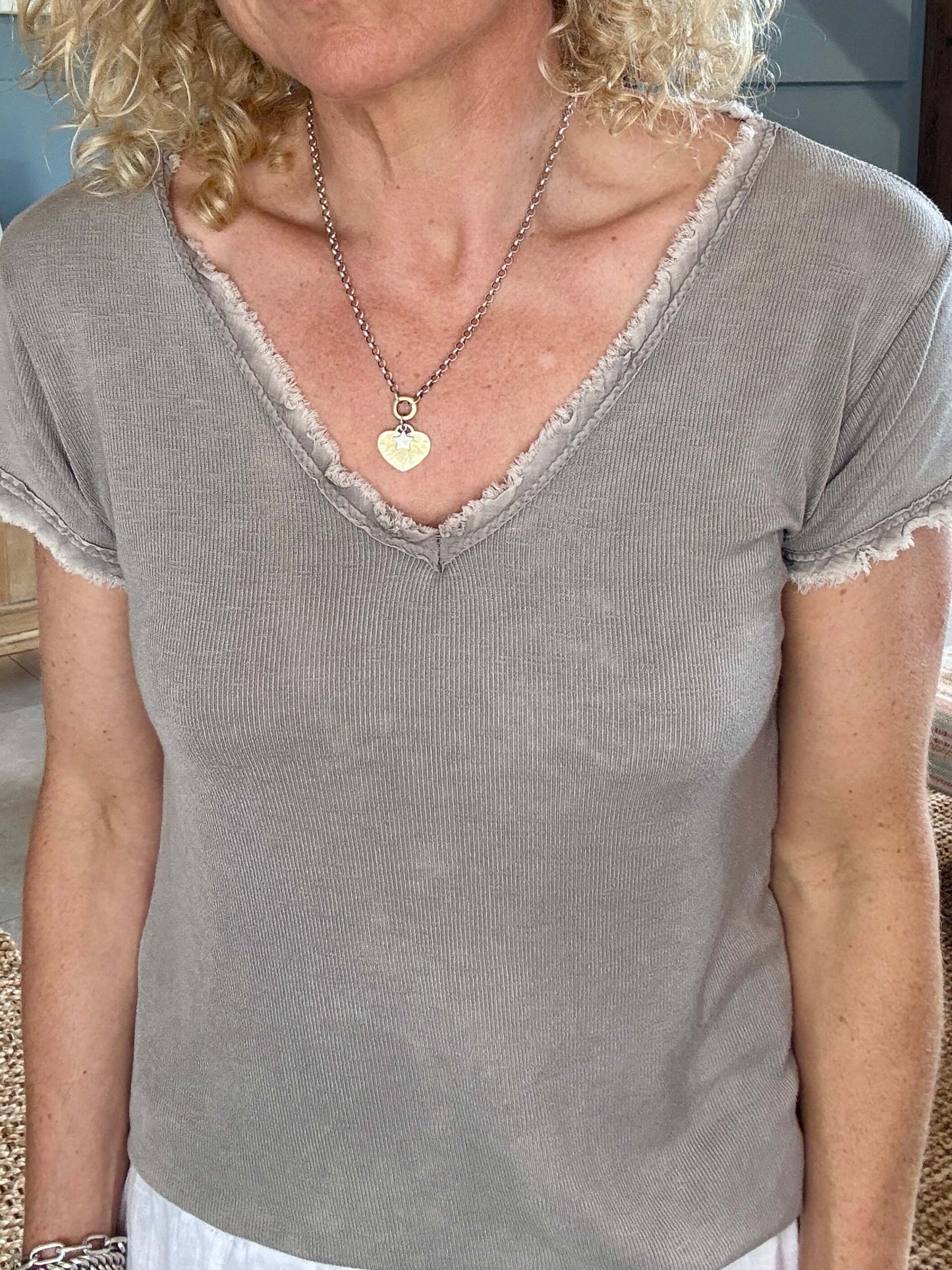 The Drift V-Neck Tee | Taupe