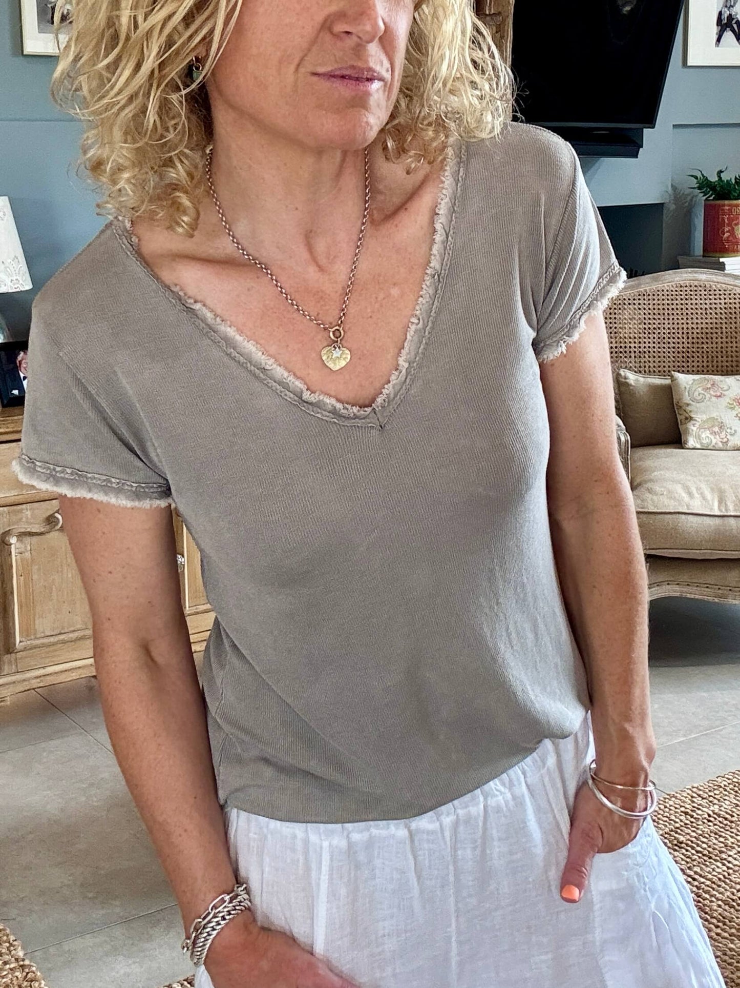 The Drift V-Neck Tee | Taupe