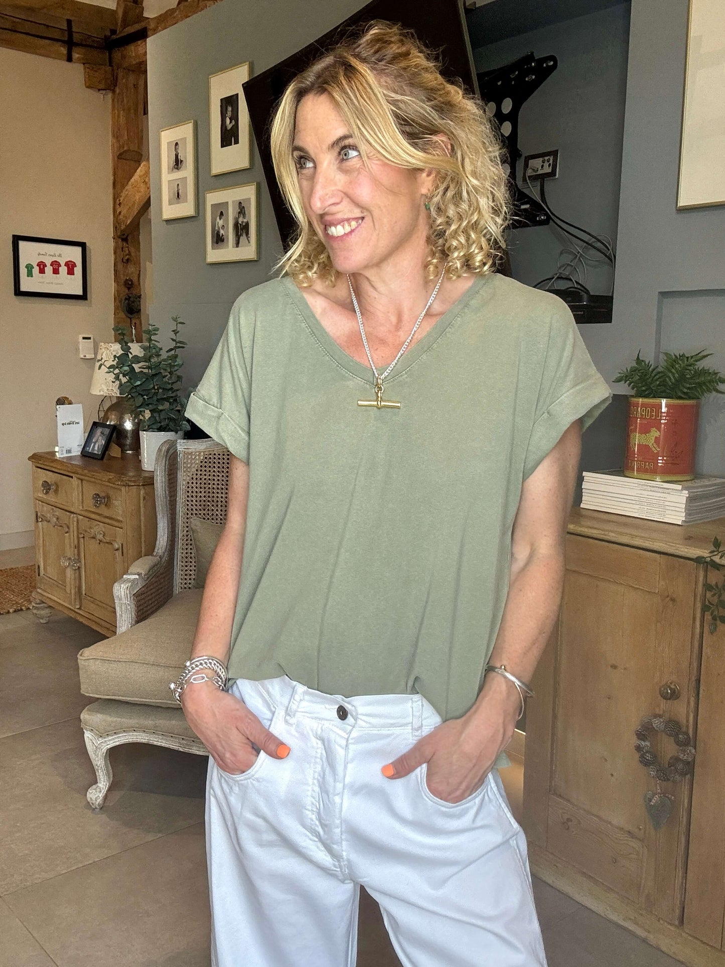 Polzeath V-Neck T-shirt | Faded Khaki