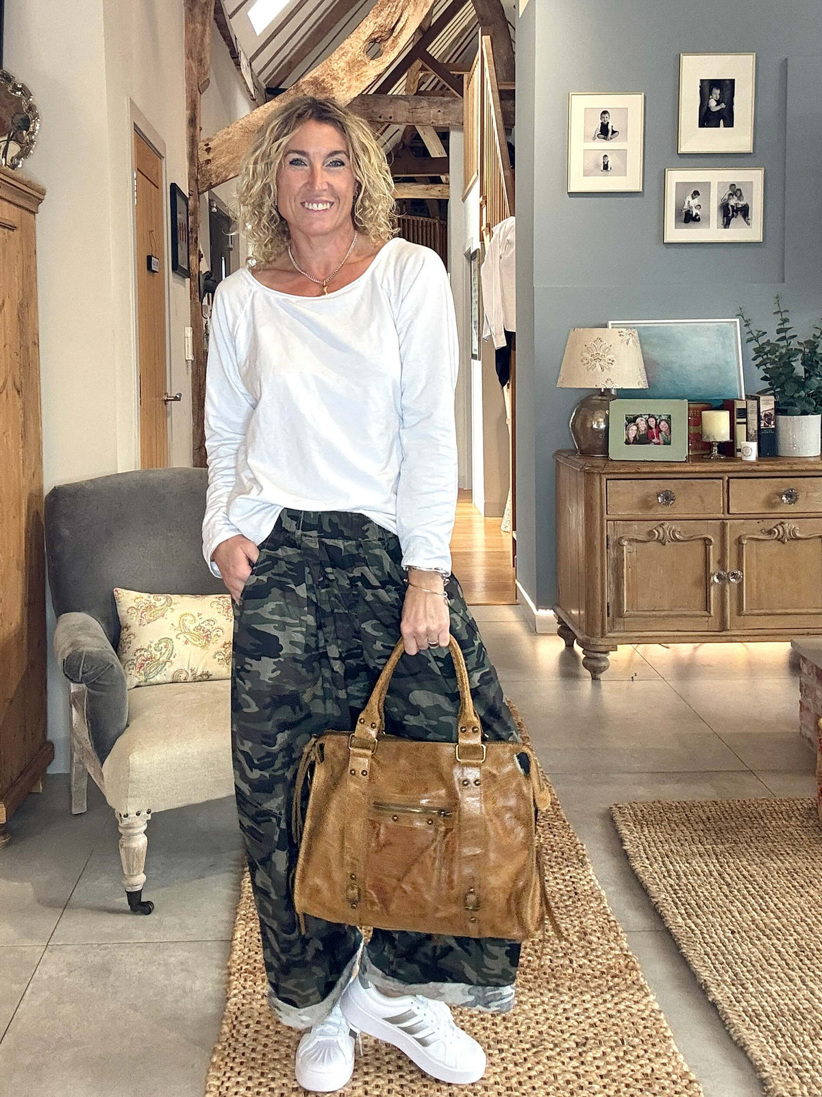 Sienna Slouch Bag | Camel