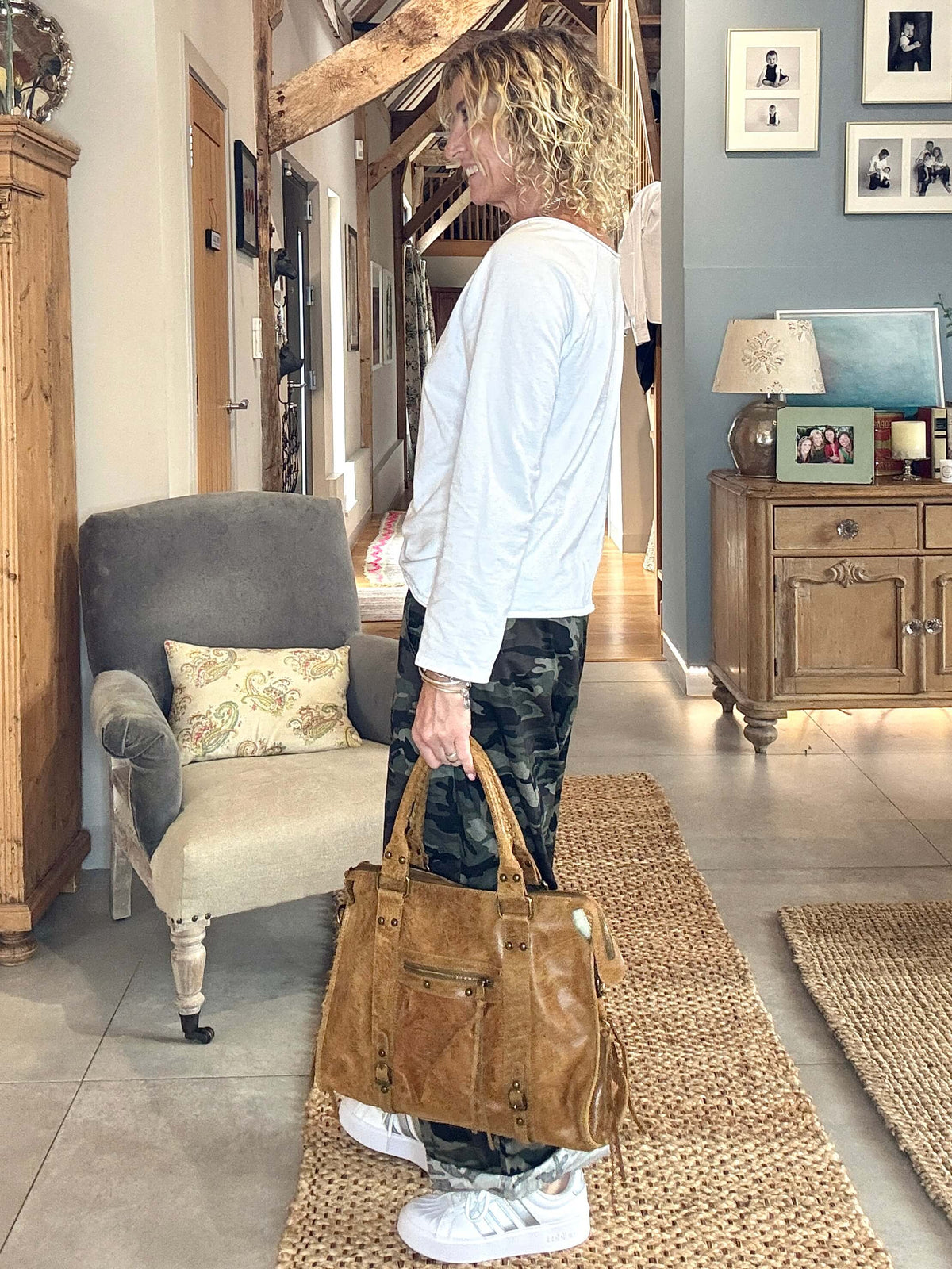 Sienna Slouch Bag | Camel