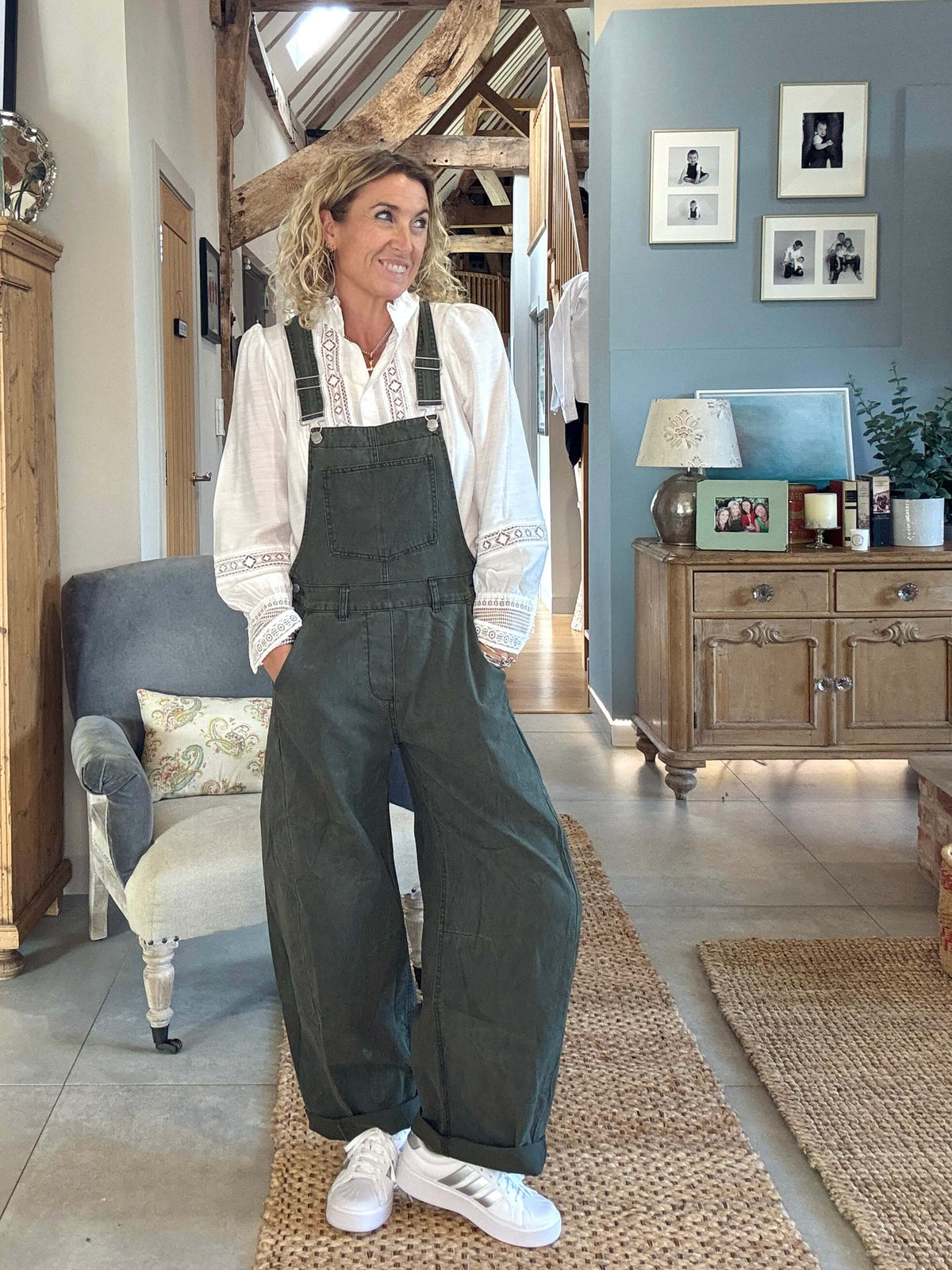 Carnaby Barrel Dungarees | Khaki
