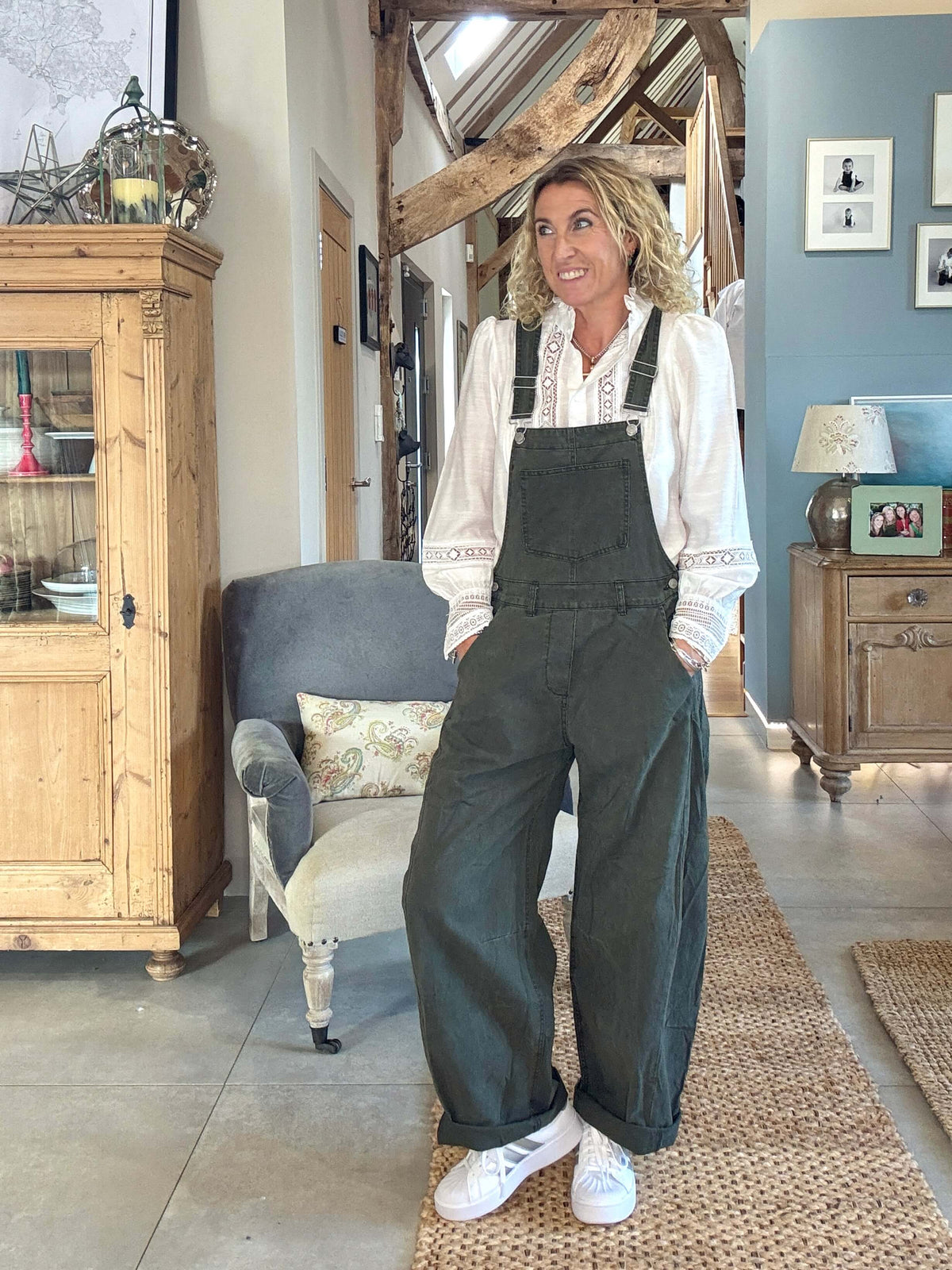 Carnaby Barrel Dungarees | Khaki