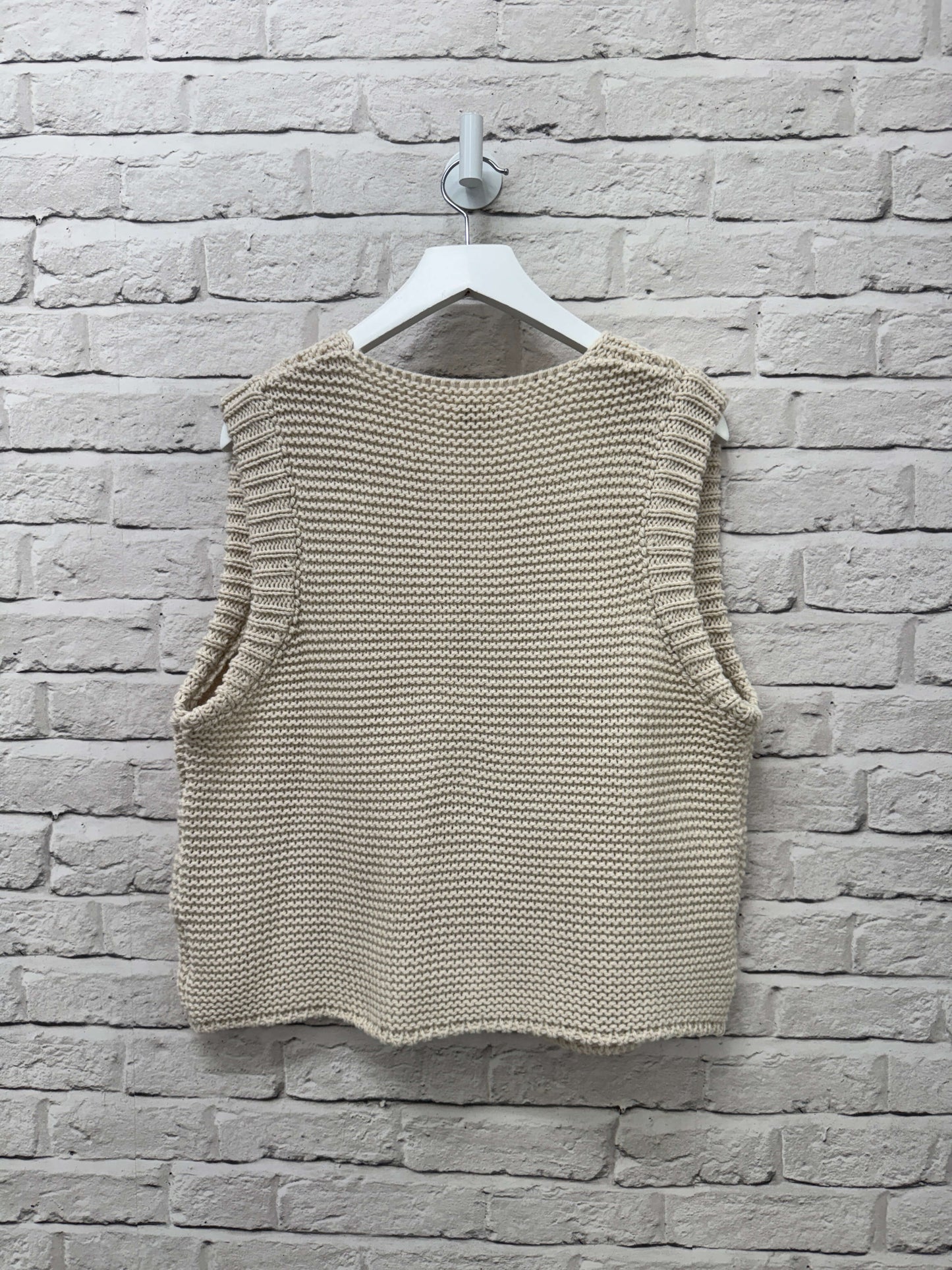 Mia Knitted Gilet | Ecru