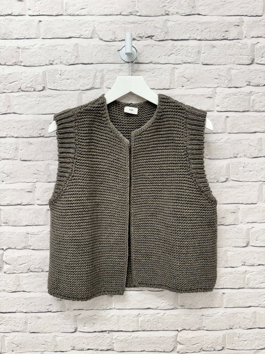 Mia Knitted Gilet | Taupe