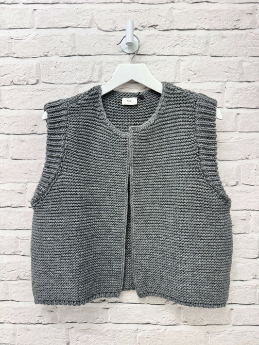 Mia Knitted Gilet | Grey