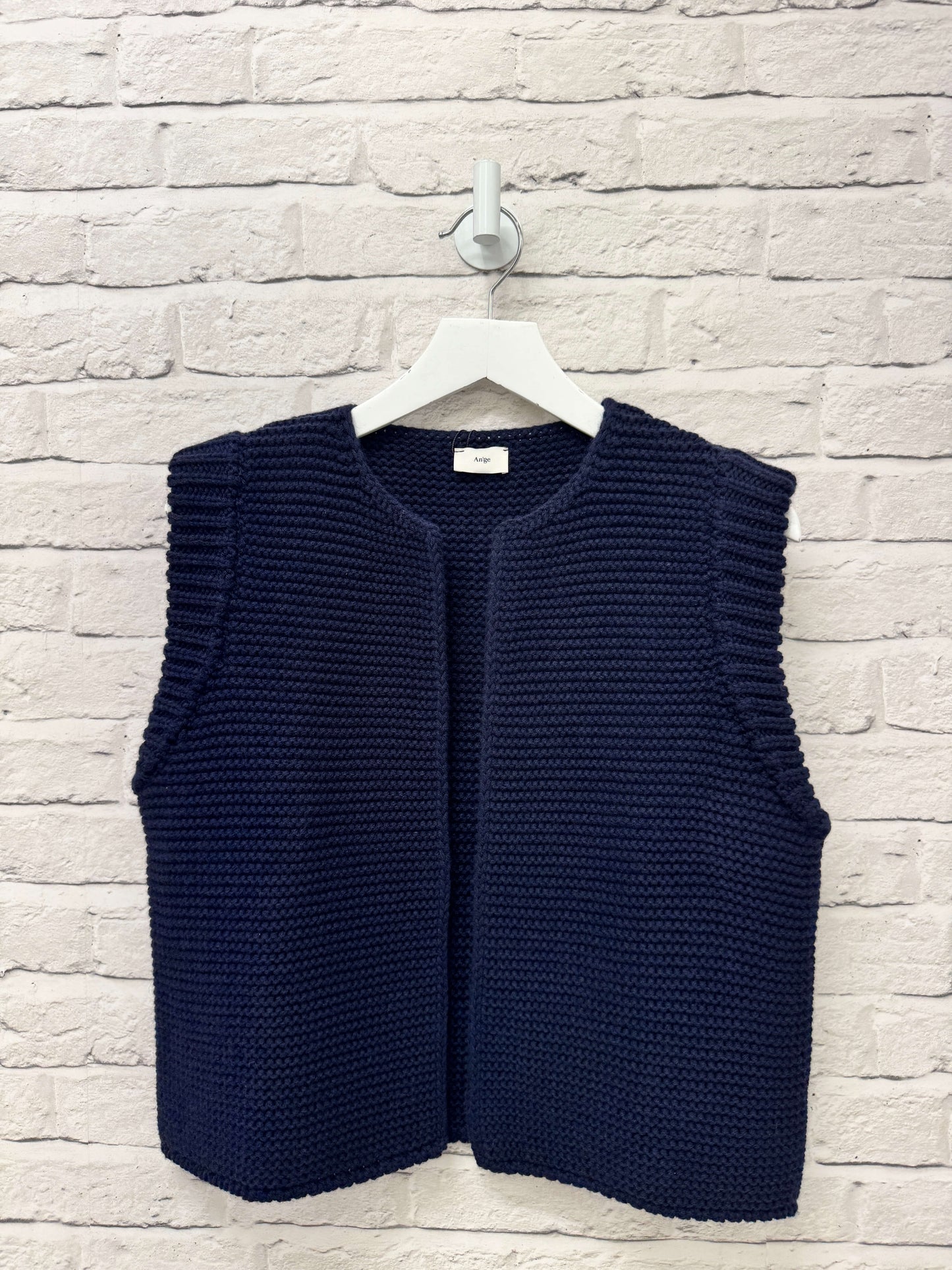 Mia Knitted Gilet | Navy