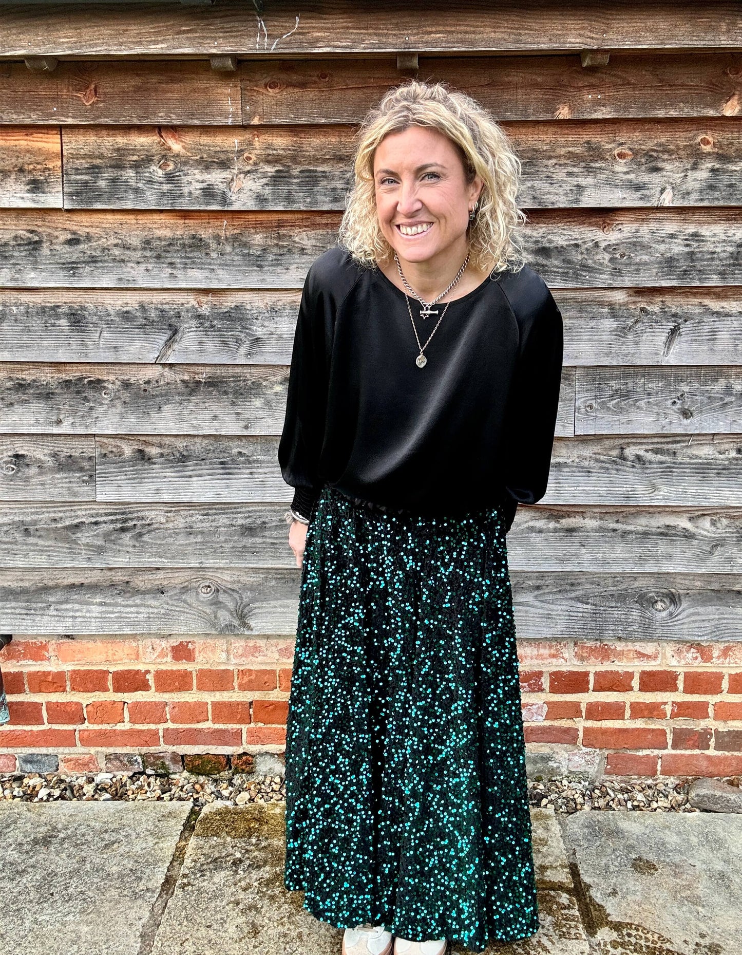 Lopez Velvet Sequin Maxi Skirt | Peacock Green