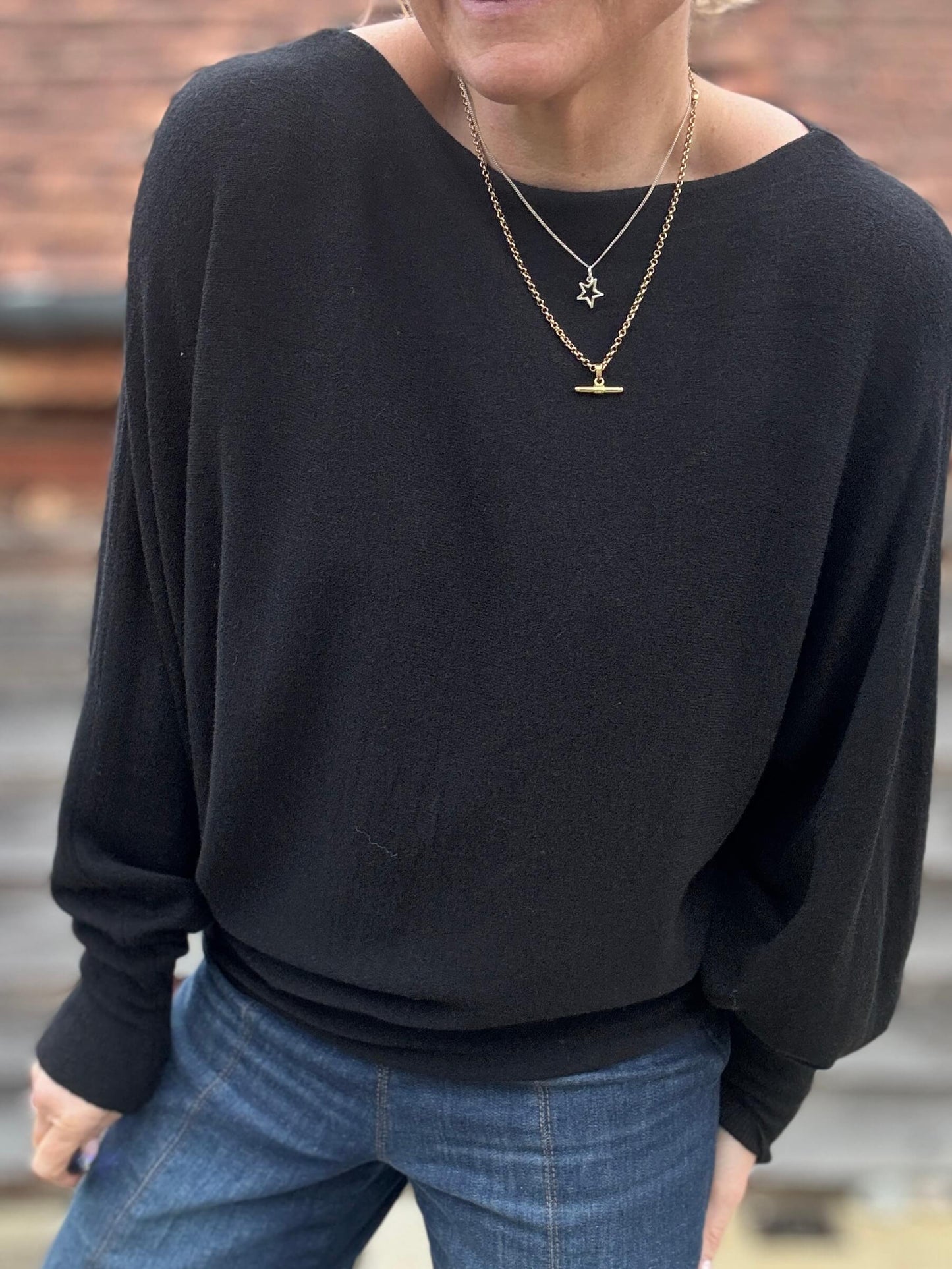 Batwing Pearl Back Sweater | Black