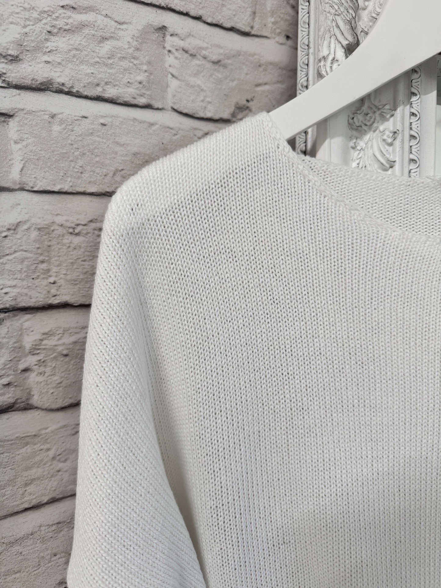 Gayle Knit | White