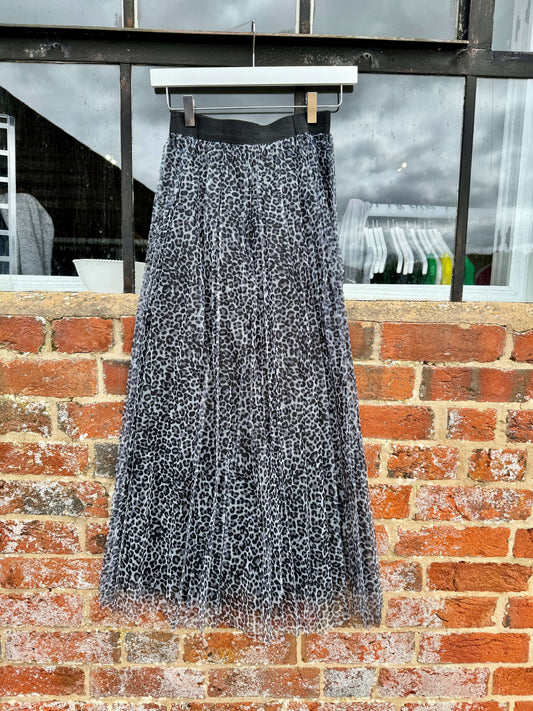 Summer Weight Leopard Tulle Skirt | Black/Grey