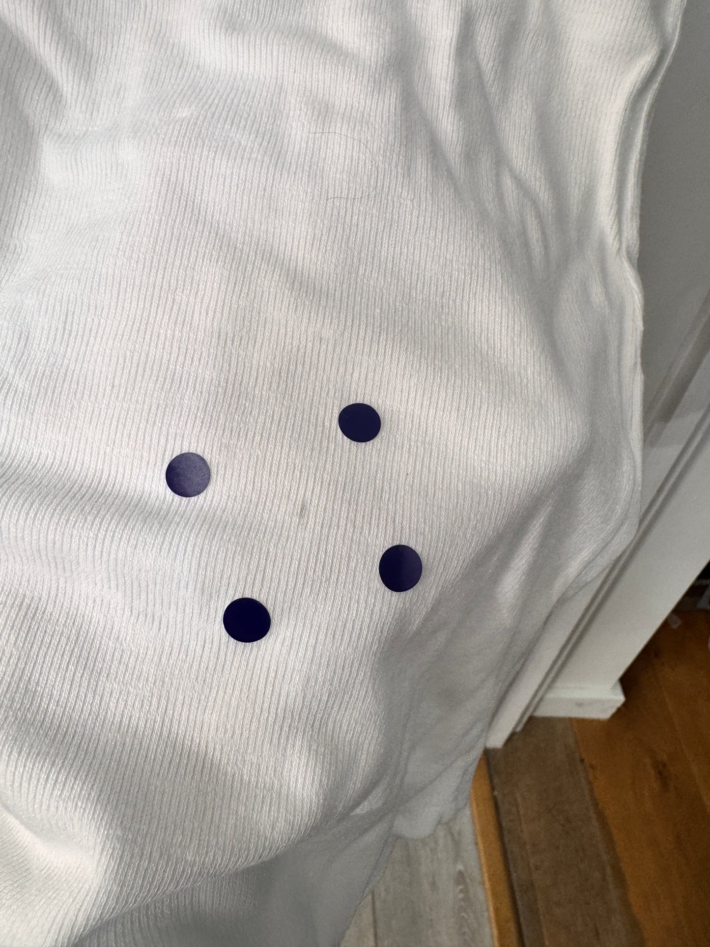 SECONDS - White Drift V-Neck Tee