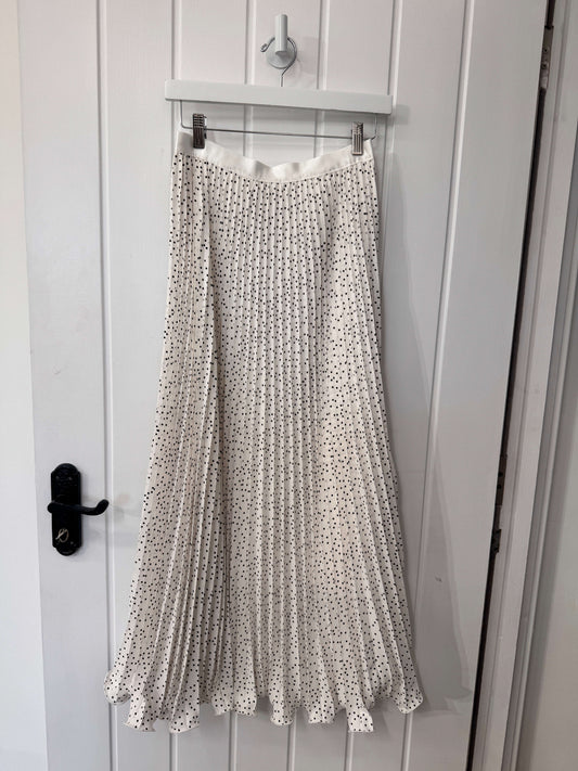Pleated Polka Dot Maxi Skirt | White