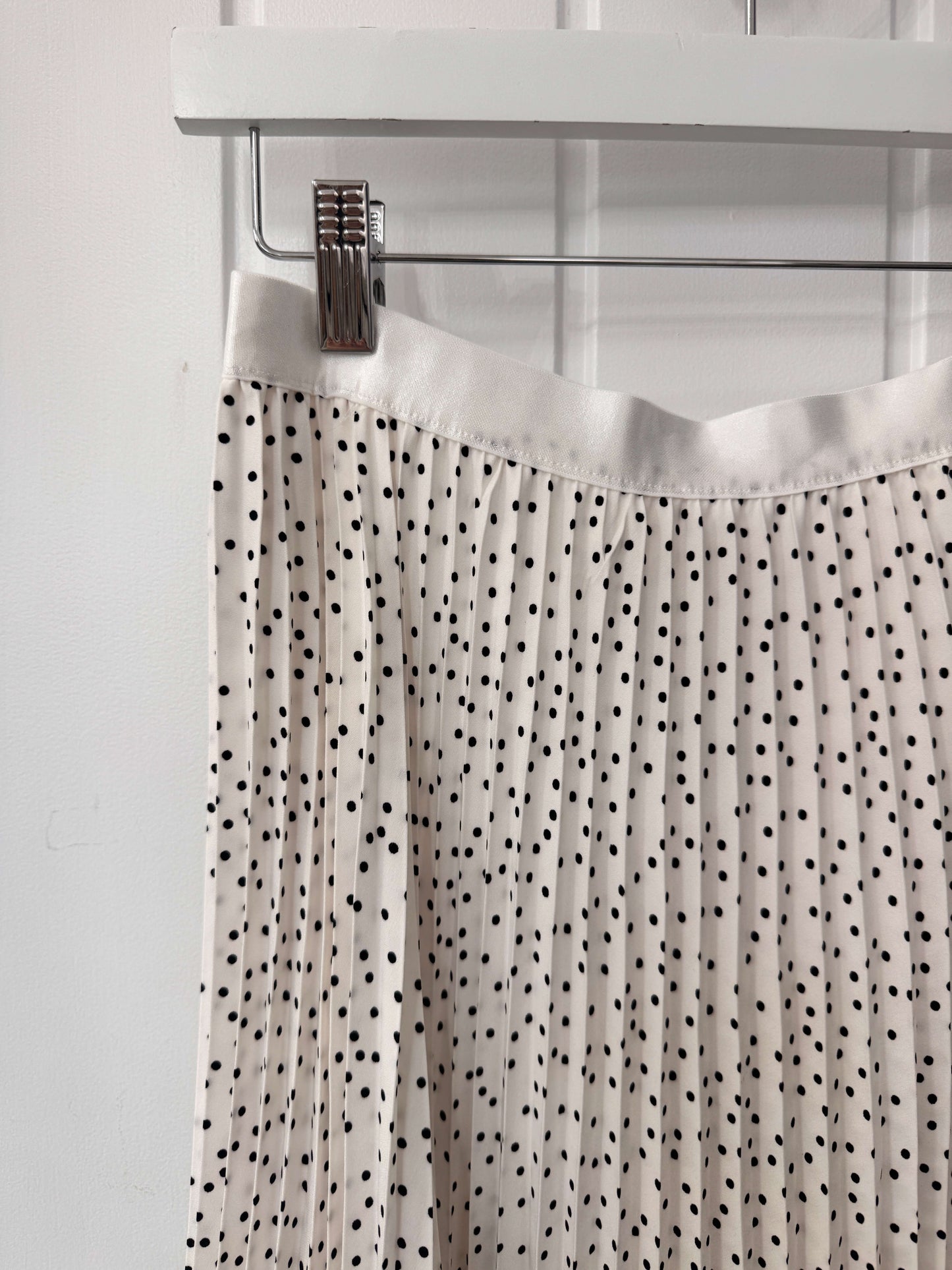 Pleated Polka Dot Maxi Skirt | White
