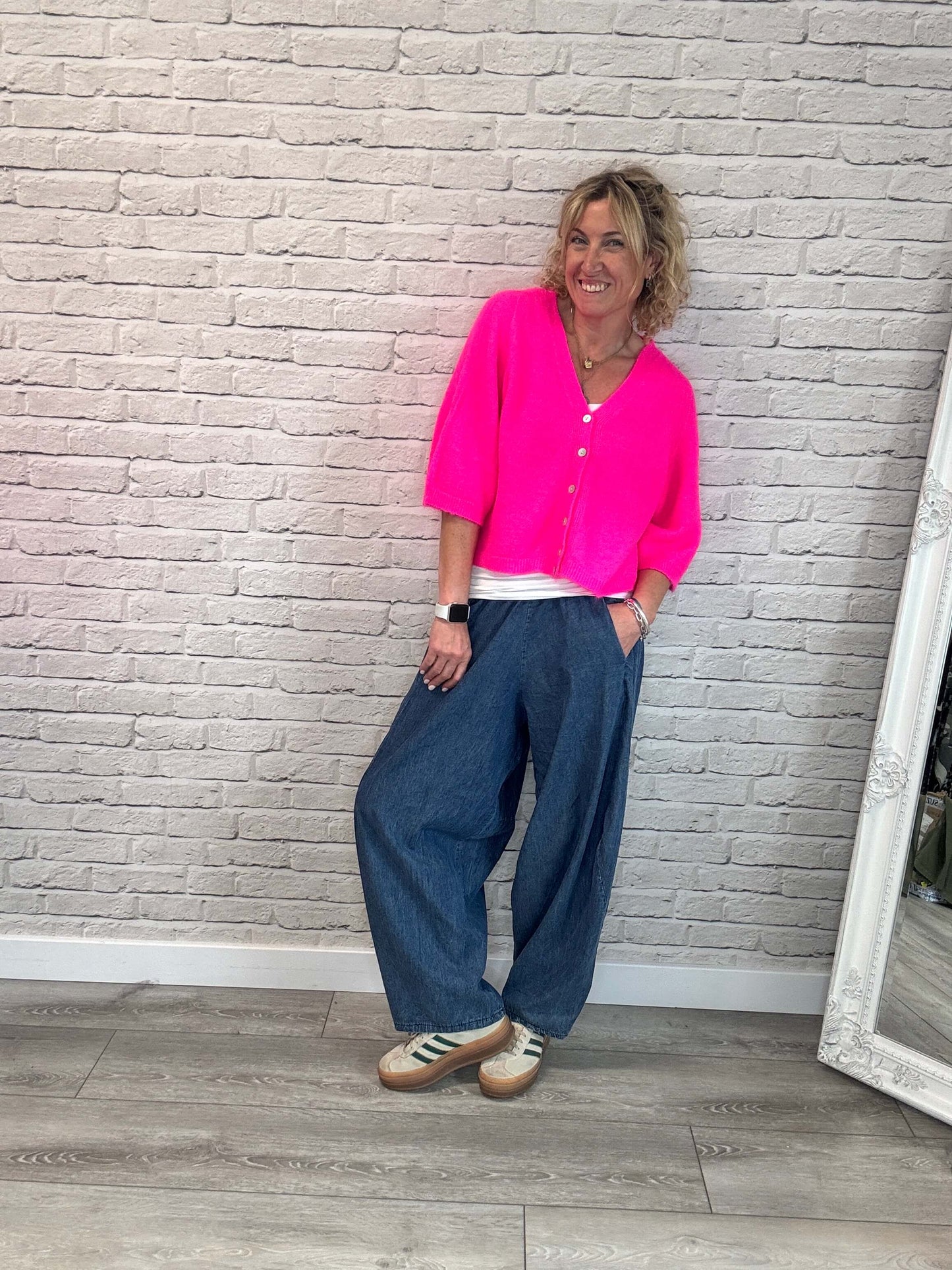 Milla Cardigan  | Neon Pink