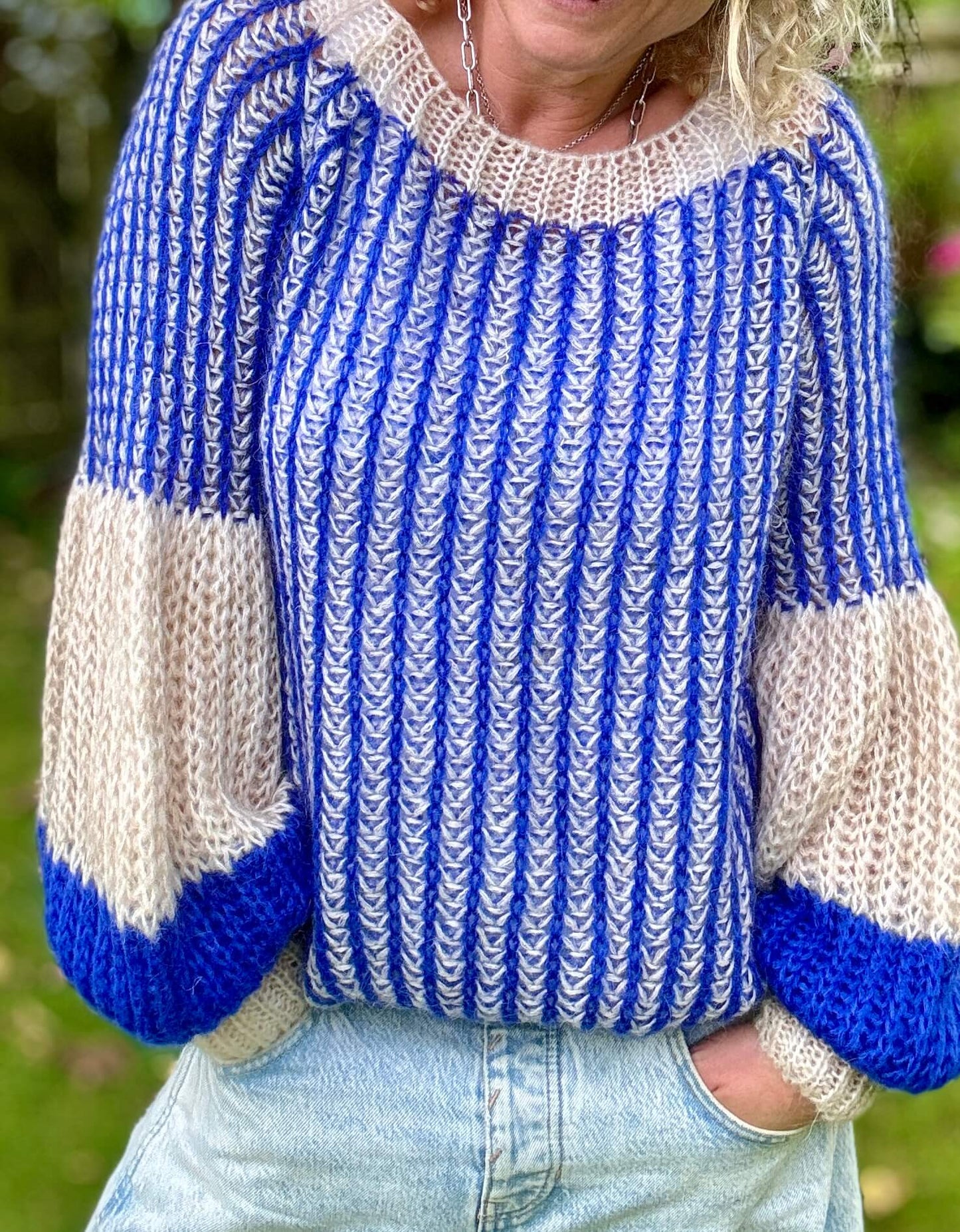 Liana Knit Sweater | Cream/Cobalt