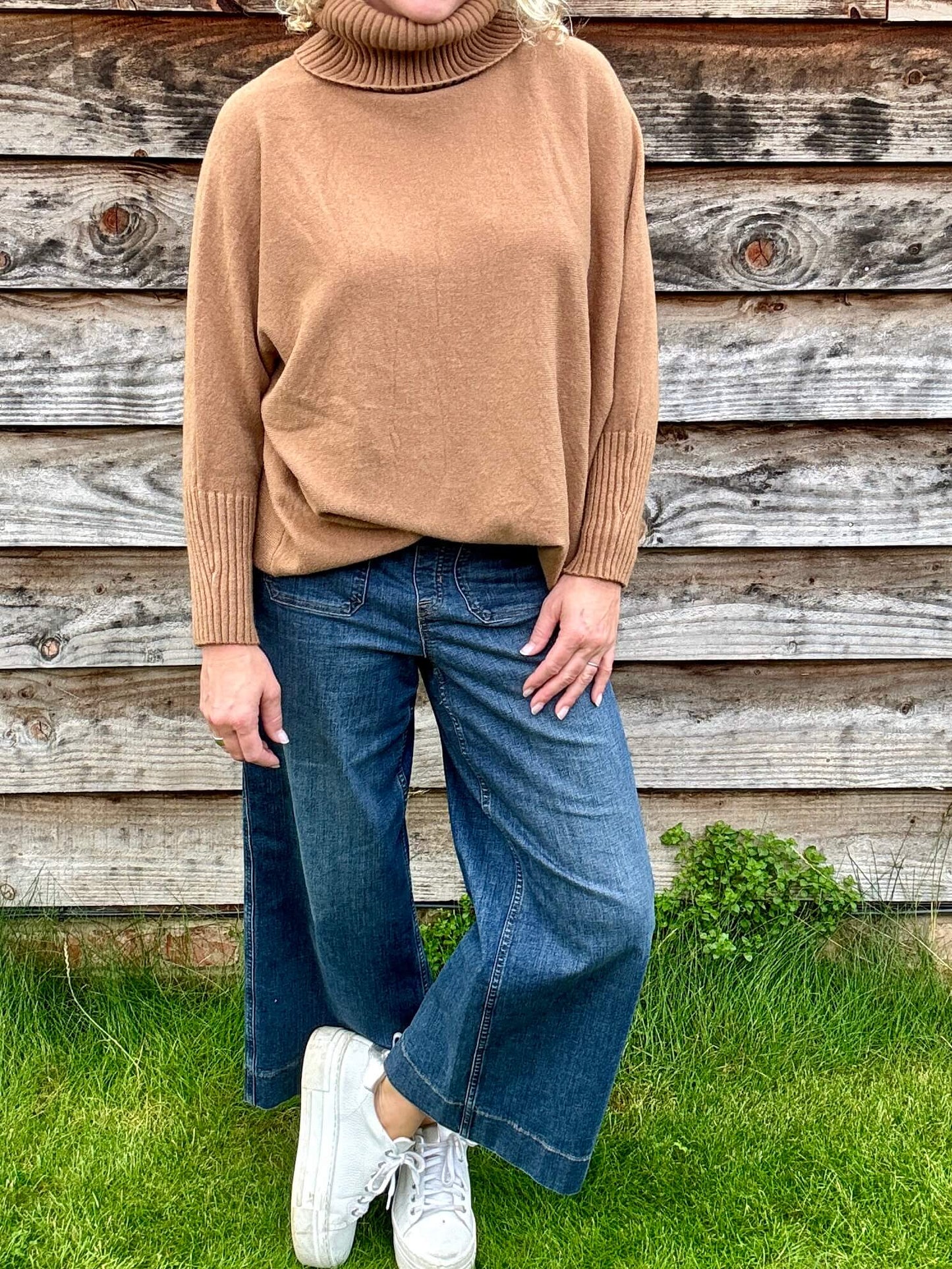 Arabella Roll Neck | Caramel