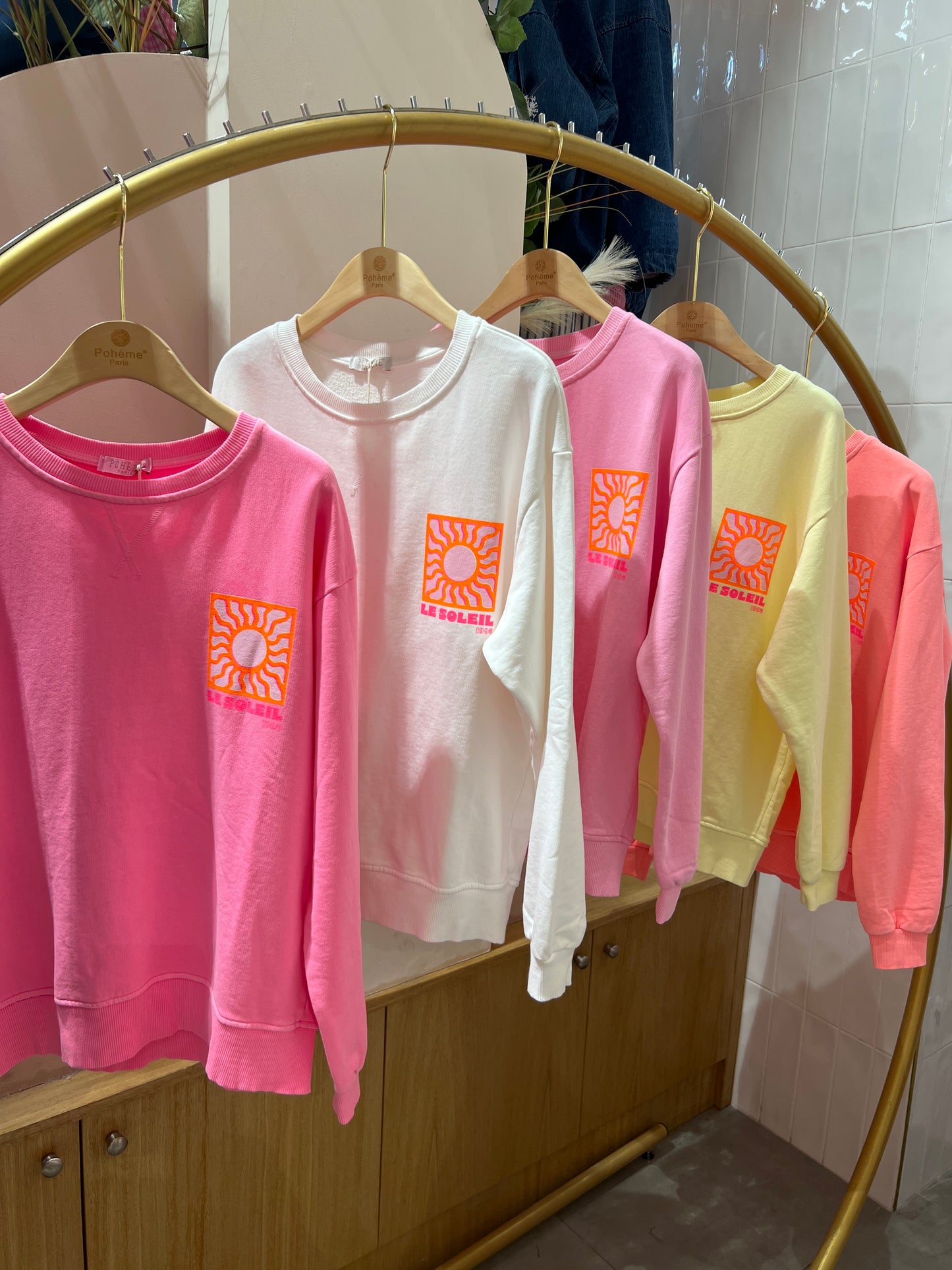 Le Soleil Sweatshirt | Neon Coral