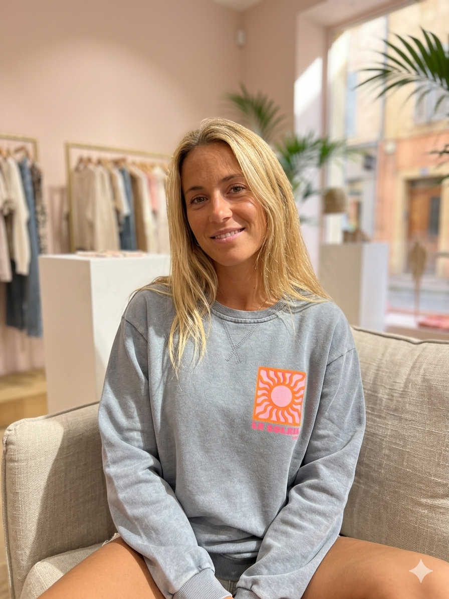 Le Soleil Sweatshirt | Neon Coral
