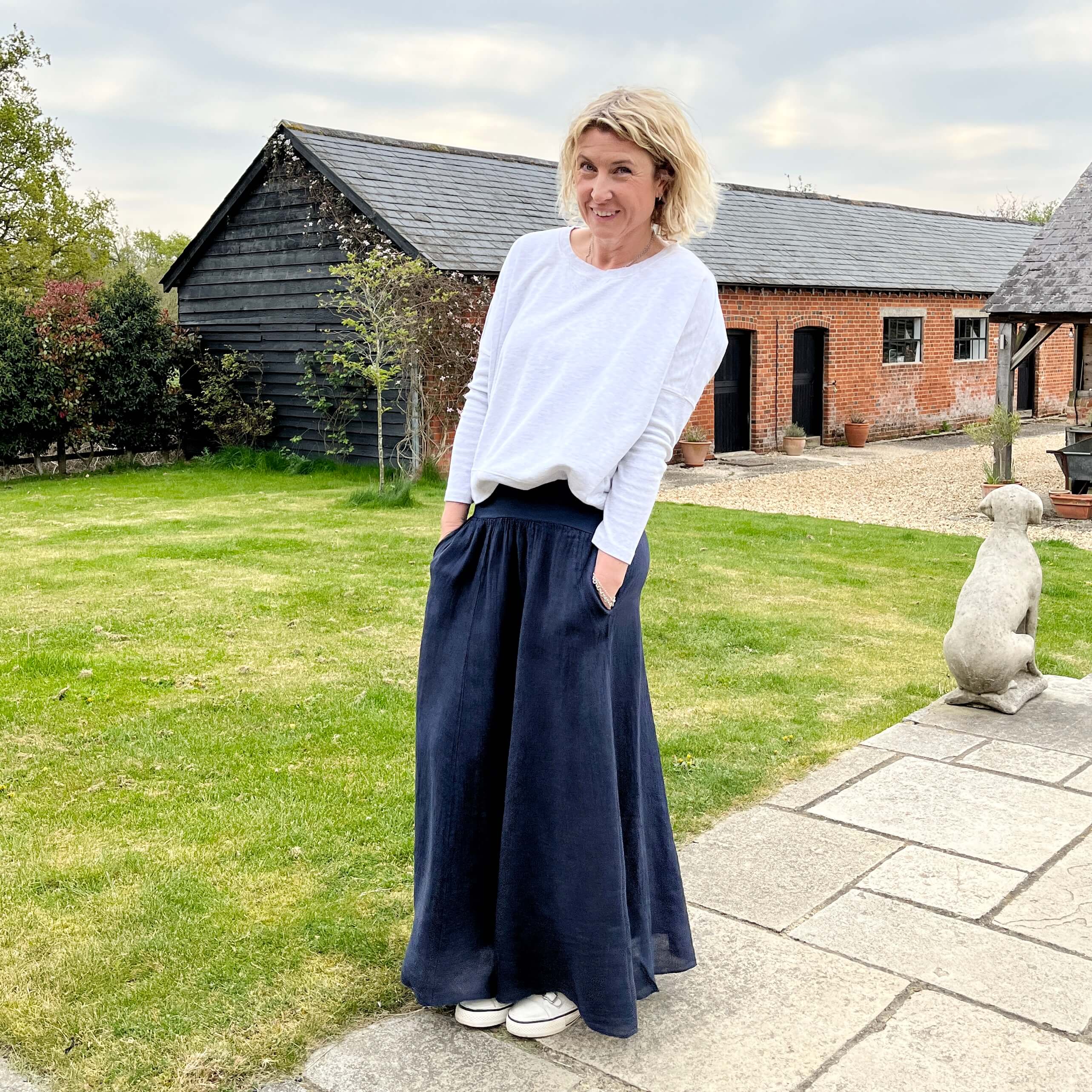 Linen clearance skirt navy