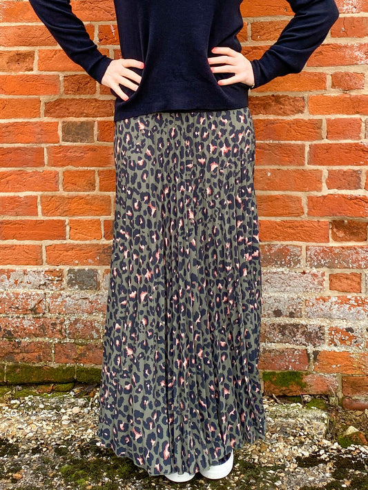 Zoe Pleated Skirt | Khaki
